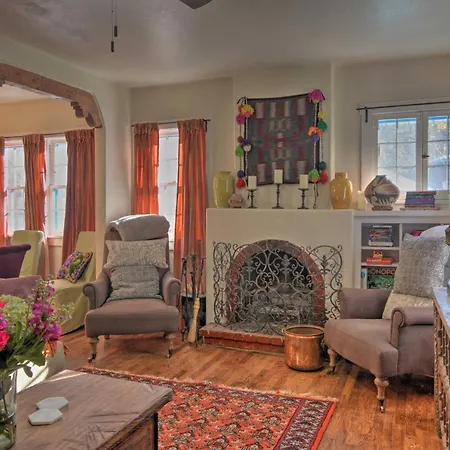 Villa Cozy Adobe Casita 1 Mile to Santa Fe Plaza!